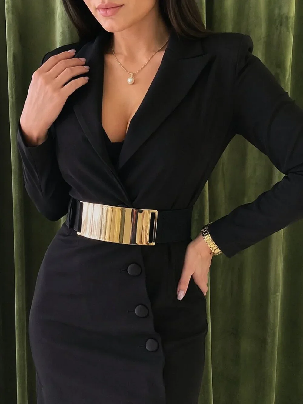 Wide Black Stretch Waist Belt with Gold Statement Buckle